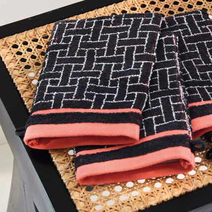 2 gants de toilette