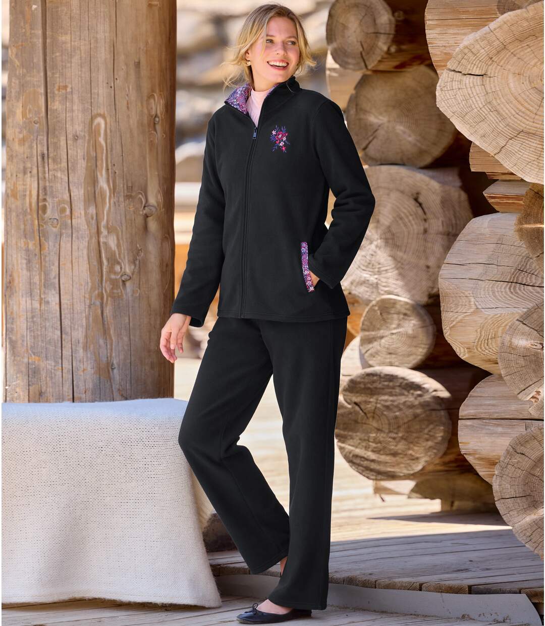 Women's Black Fleece Loungewear Set