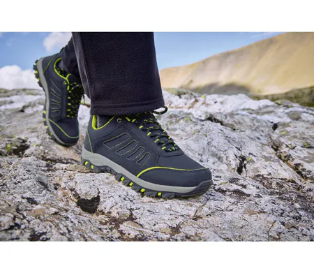 Universelle und robuste Trekking-Schuhe