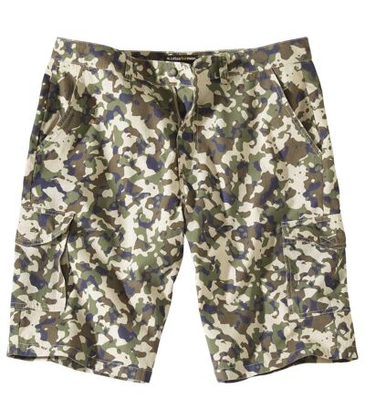 Camouflage-Bermuda Adventure im Cargo-Stil