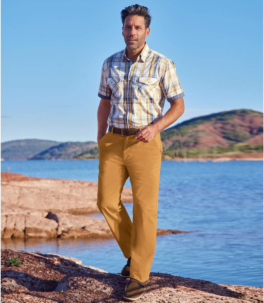 Men's Ochre Stretch Chinos