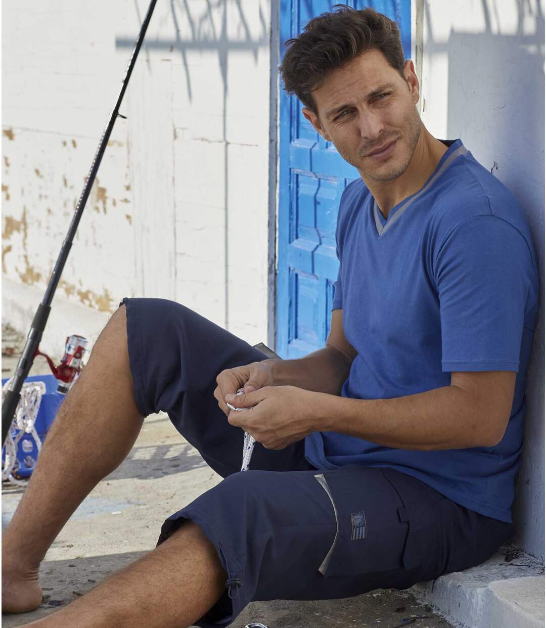 Pack of 3 Men's V-Neck T-Shirts - Blue Yellow White-2