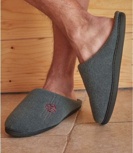 Men's Gray Fleece-Lined Slippers