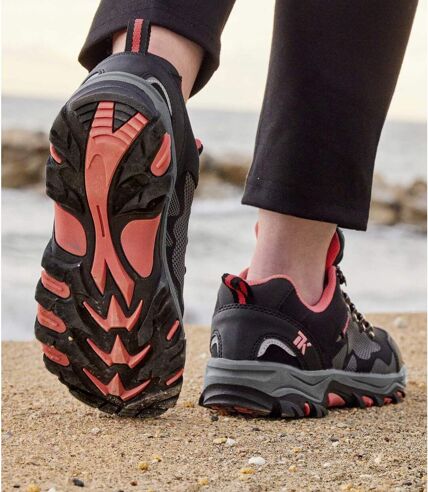 Women's Low-Rise Walking Shoes