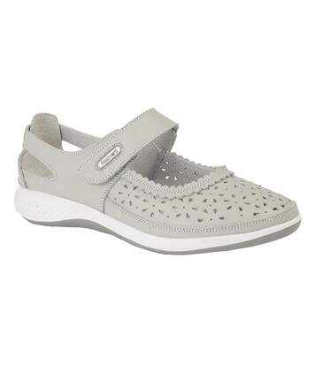 chaussures ouvertes femme